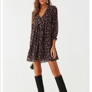 🌹Forever 21 Black & Pink Floral Peasant Dress